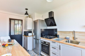 Appartement décoré avec goût proche mer